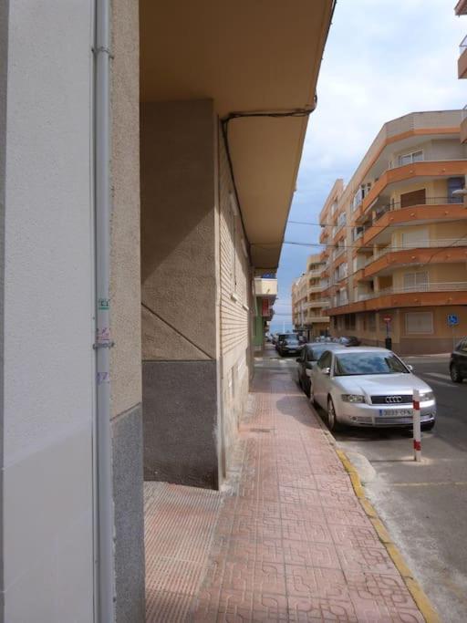 טורבייחה Modern Apartment In Torrevjea 200M From The Loccos Beach מראה חיצוני תמונה
